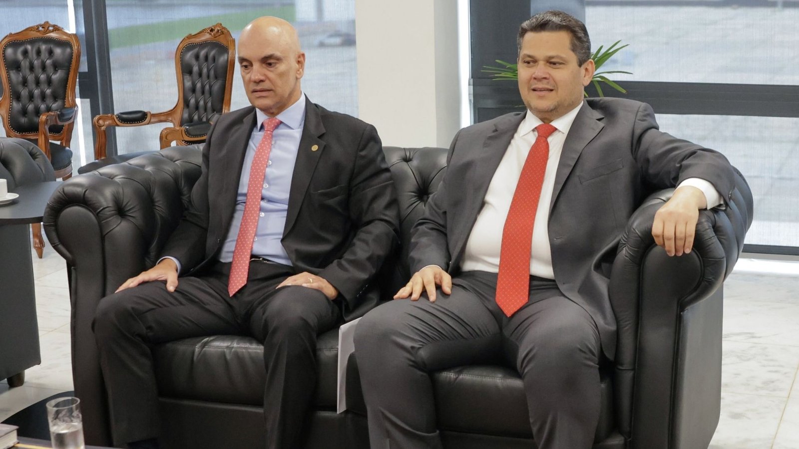 Alcolumbre participa de almoço reservado com Moraes em Brasília na reta final do segundo turno