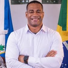 Fato & Poder recebe Rômulo Barreto nesta segunda-feira para falar sobre propostas à Câmara Federal